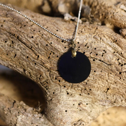 Médaillon Noir